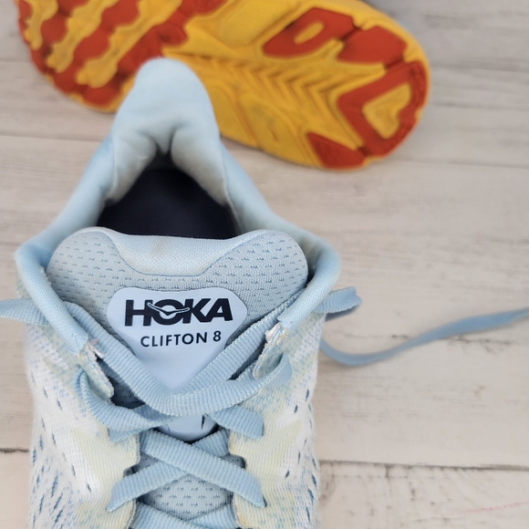 Hoka Women'sClifton 8. Size 6B, Light Blue/Orange - Picture 7 of 9